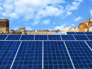 Top Solar Panel Technologies in 2025: Efficiency, Durability & Cost